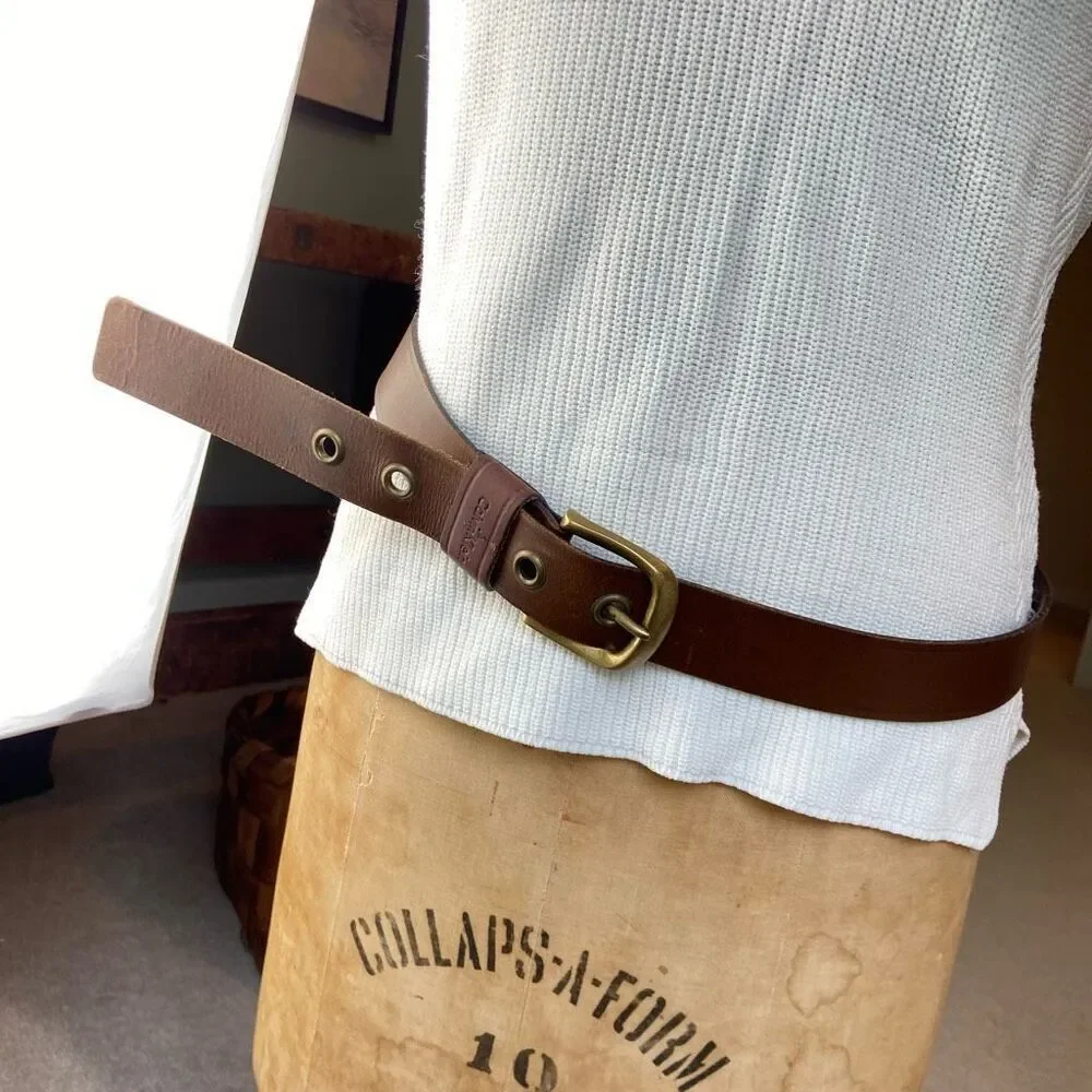 Calvin Klein 90s Y2K Brown Leather Belt with Brass Buckle and Grommits - 33” - 3